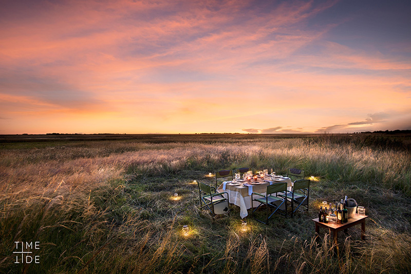 Bush dinner - Time + Tide King Lewanika - Liuwa Plain, Zambia